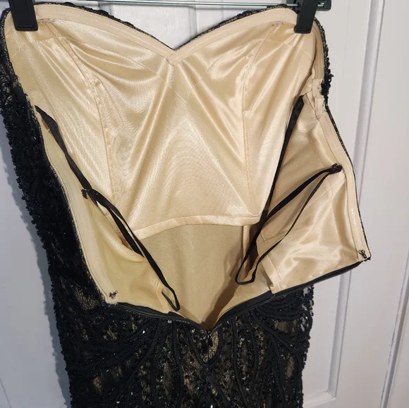 Stunning Homemade Beaded Gown Size S - Picture 7 of 7